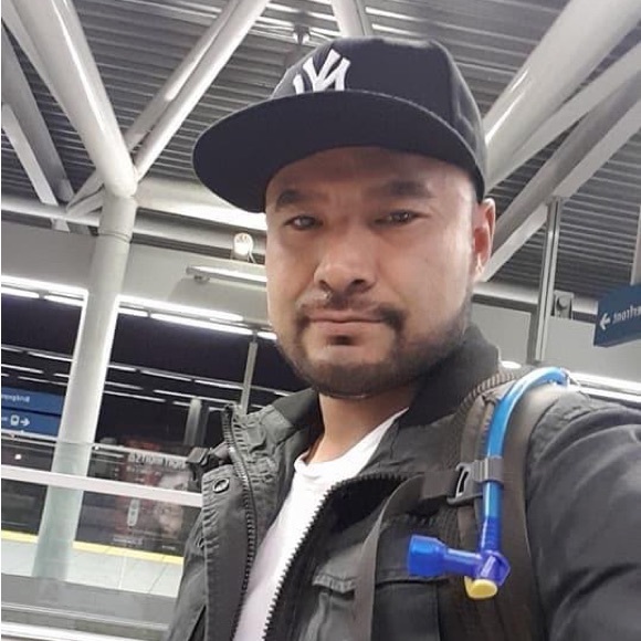 Meet your Posher, Justin - Picture 1 of 1